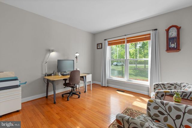 400 GENTLE BREEZE CIR, Fredericksburg, VA 22406