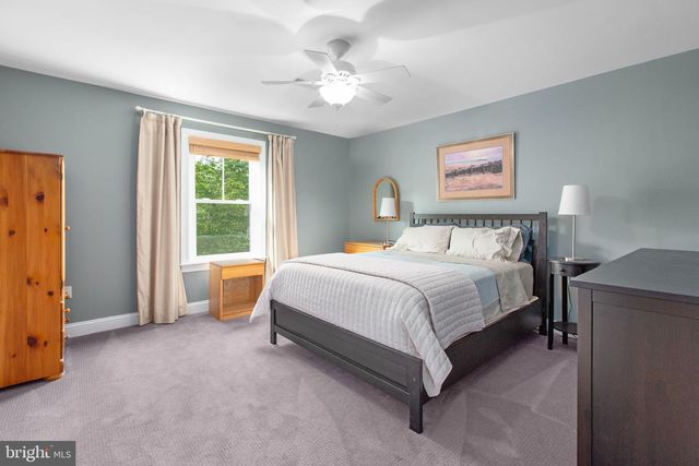 400 GENTLE BREEZE CIR, Fredericksburg, VA 22406