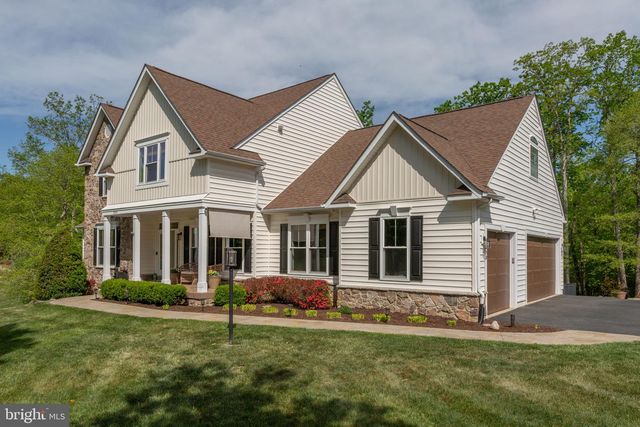 400 GENTLE BREEZE CIR, Fredericksburg, VA 22406