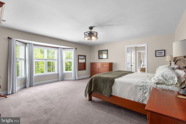 400 GENTLE BREEZE CIR, Fredericksburg, VA 22406