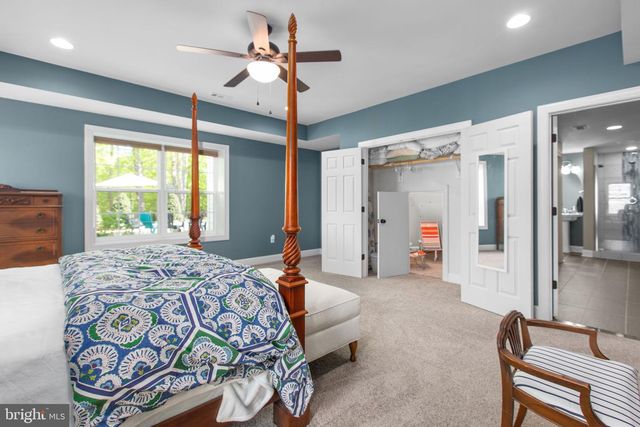 400 GENTLE BREEZE CIR, Fredericksburg, VA 22406