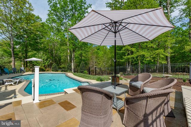 400 GENTLE BREEZE CIR, Fredericksburg, VA 22406