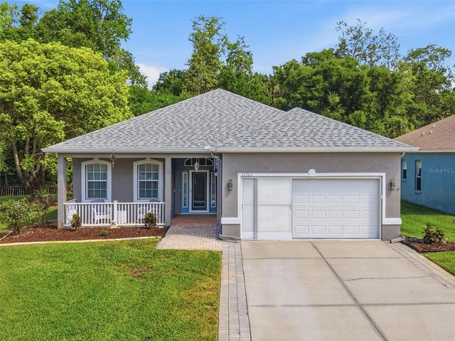 11303 CLEAR OAK CIRCLE, New Port Richey, FL 34654