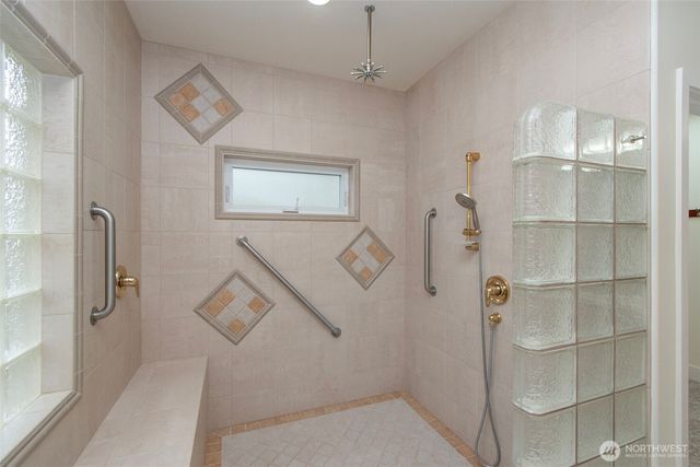 102 Sunset Place, Sequim, WA 98382