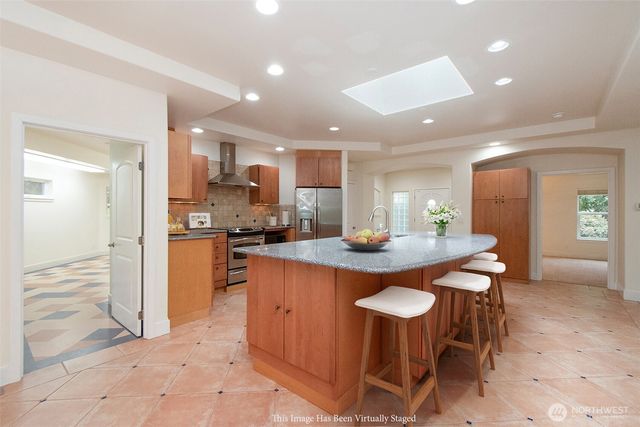 102 Sunset Place, Sequim, WA 98382