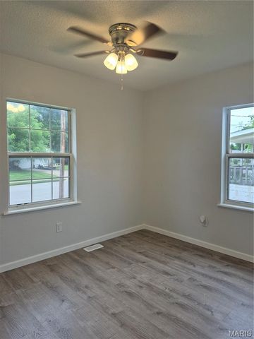 2920 Pershing Boulevard, Granite City, IL 62040