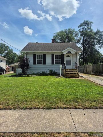 2920 Pershing Boulevard, Granite City, IL 62040