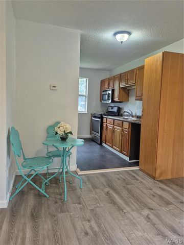2920 Pershing Boulevard, Granite City, IL 62040