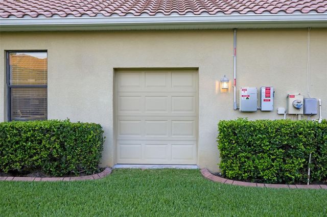 11427 SAVANNAH LAKES DRIVE, Parrish, FL 34219