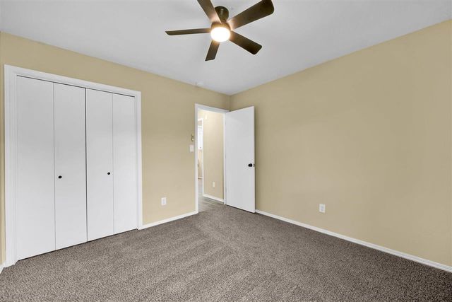 1102 NW 73rd St, Lawton, OK 73505