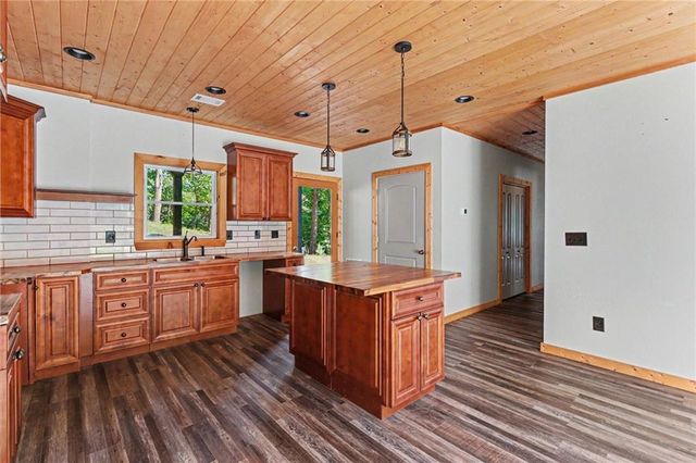 28 Francis Way, Dawsonville, GA 30534