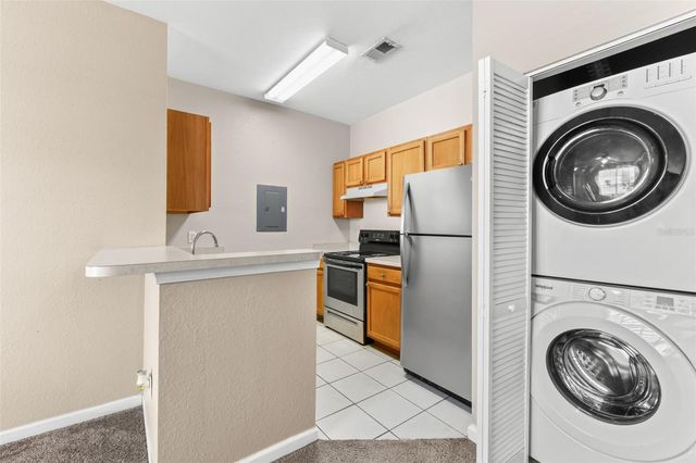 8917 LEE VISTA BOULEVARD 2807, Orlando, FL 32829