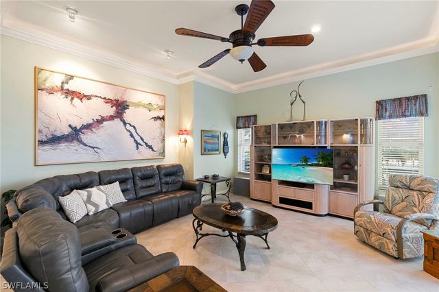 263 Rockhill CT, Marco Island, FL 34145