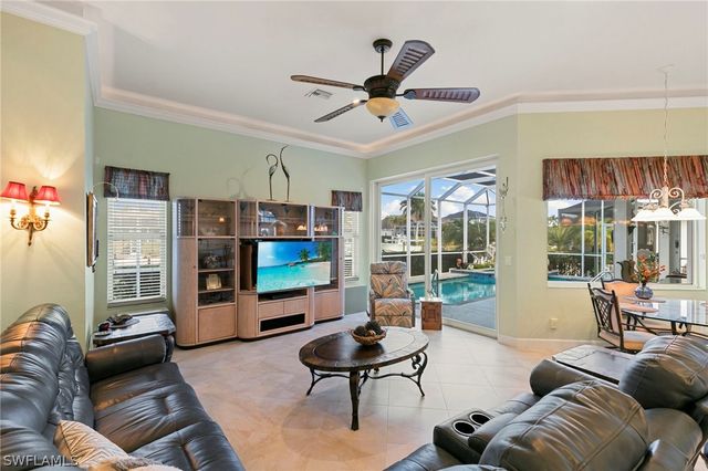 263 Rockhill CT, Marco Island, FL 34145