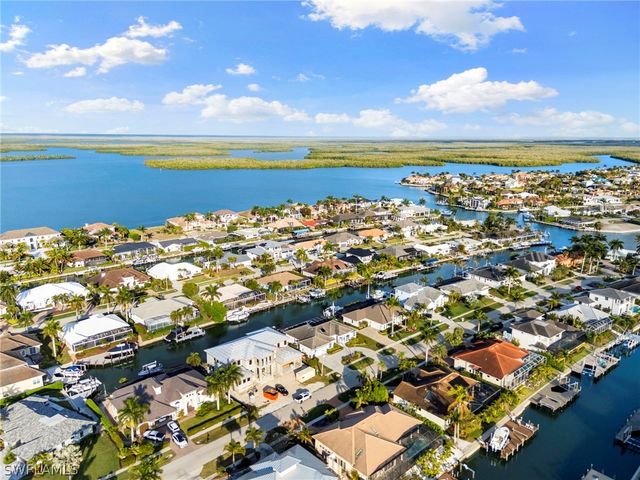 263 Rockhill CT, Marco Island, FL 34145