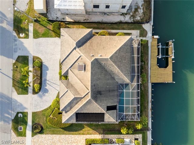 263 Rockhill CT, Marco Island, FL 34145