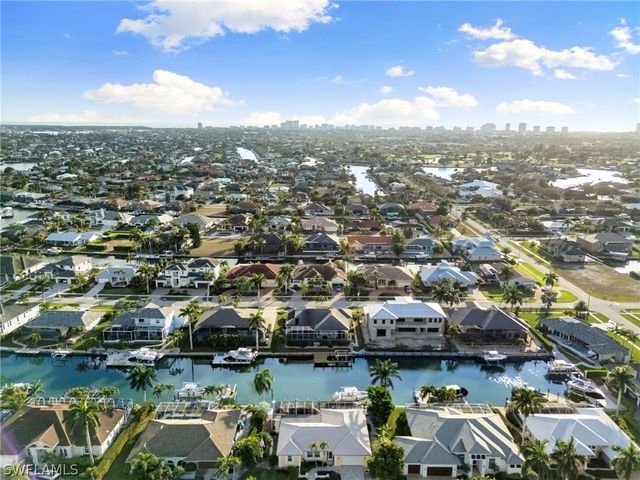 263 Rockhill CT, Marco Island, FL 34145