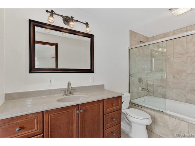 6170 Oneida St, Commerce City, CO 80022