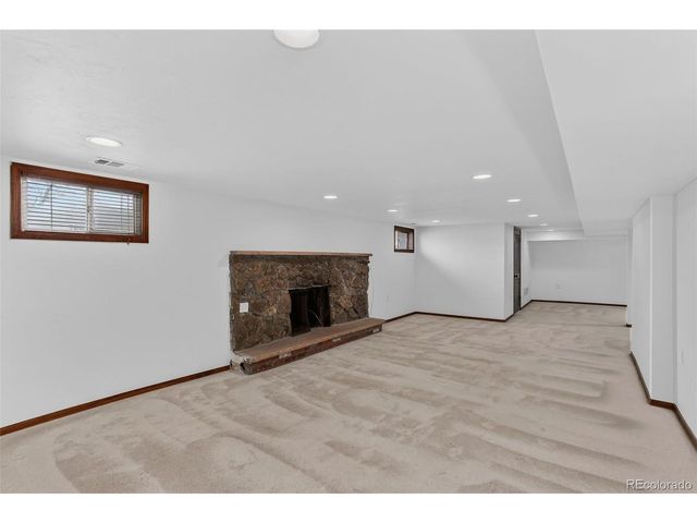 6170 Oneida St, Commerce City, CO 80022