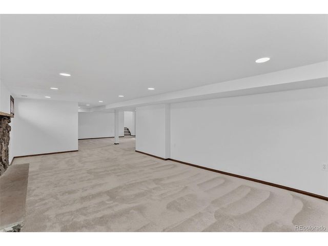 6170 Oneida St, Commerce City, CO 80022