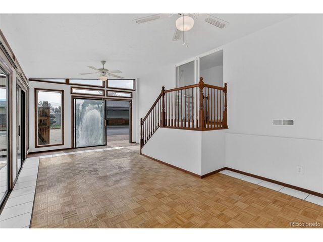 6170 Oneida St, Commerce City, CO 80022