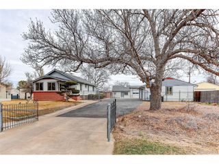 6170 Oneida St, Commerce City, CO 80022