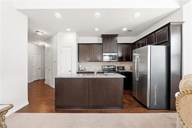 2639 Cooper Brook Drive, Snellville, GA 30078