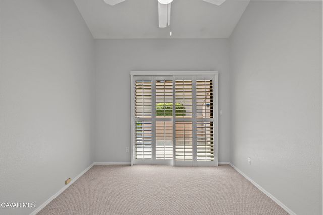 43334 W 32nd Street Unit 34, Lancaster, CA 93536