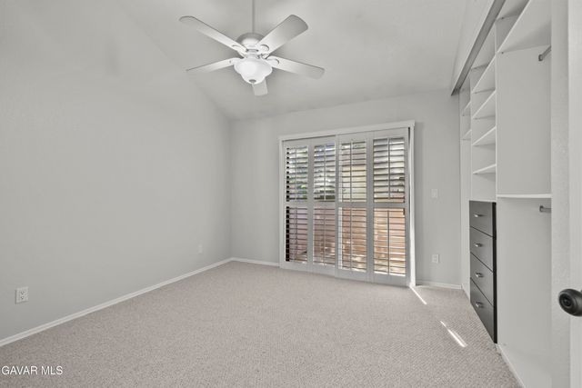 43334 W 32nd Street Unit 34, Lancaster, CA 93536