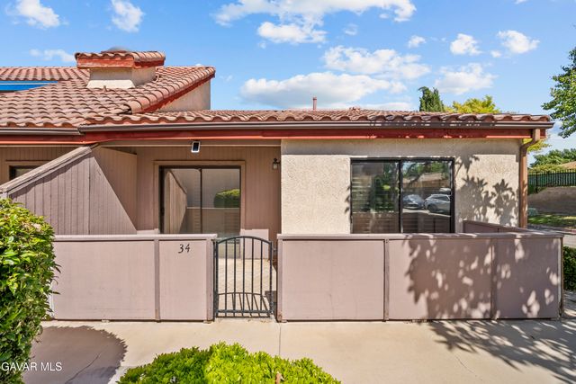 43334 W 32nd Street Unit 34, Lancaster, CA 93536