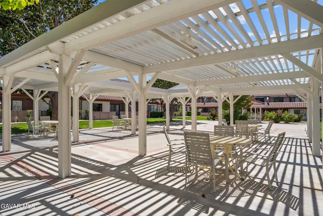 43334 W 32nd Street Unit 34, Lancaster, CA 93536