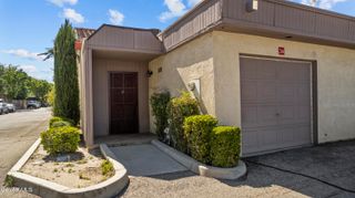 43334 W 32nd Street Unit 34, Lancaster, CA 93536