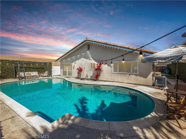 5291 Auburn, Westminster, CA 92683