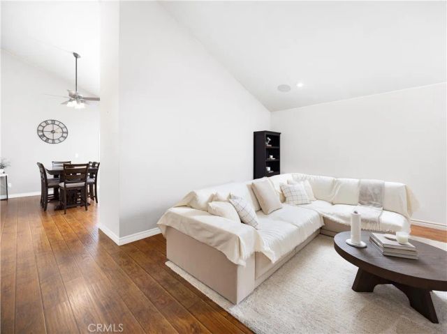 5291 Auburn, Westminster, CA 92683