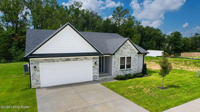 8207 Roseborough Rd, Louisville, KY 40228