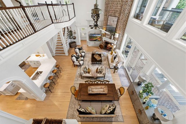 18 Dappled Sun Place, The Woodlands, TX 77381