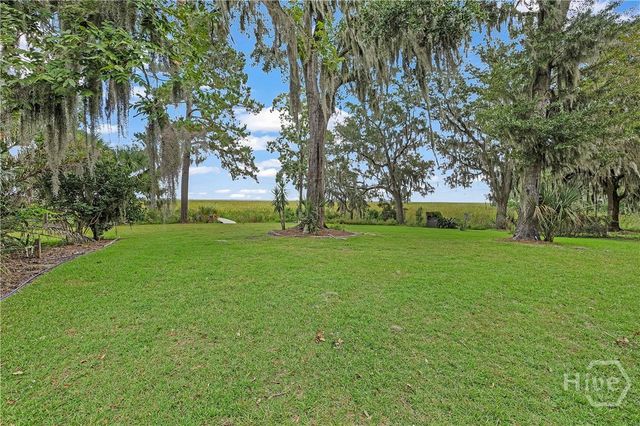 747 Mill Hill Road, Richmond Hill, GA 31324