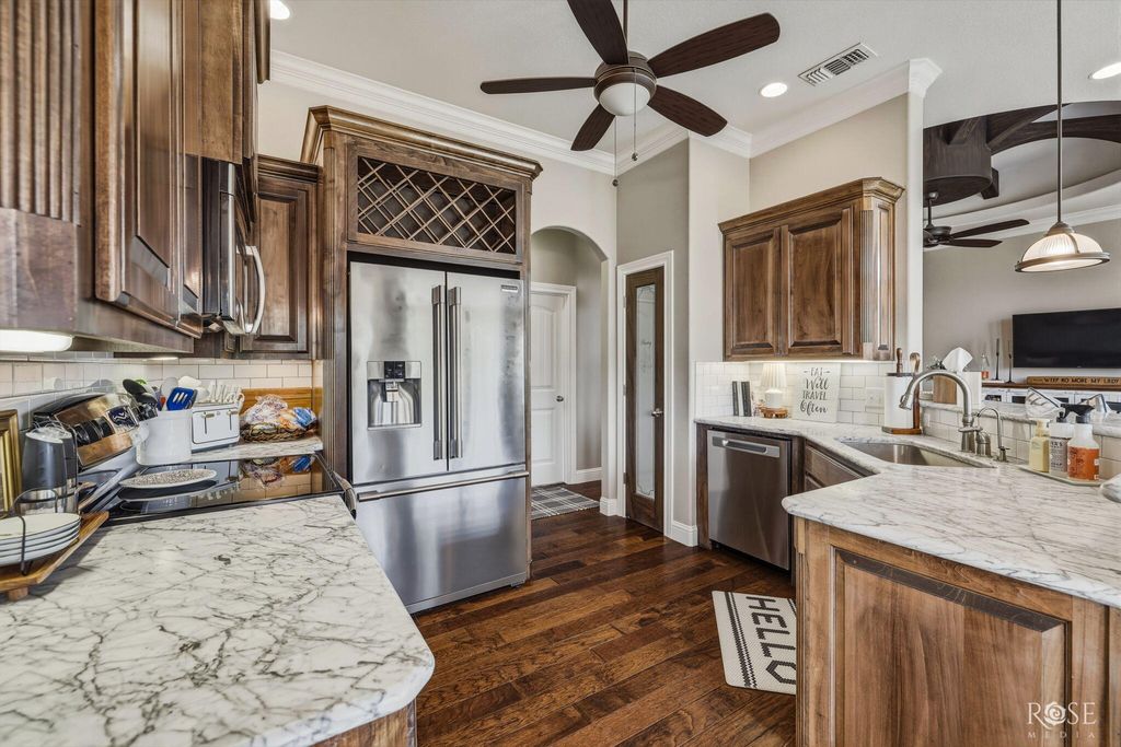 Image 14 of property listing at 3958 Caroline Lane, San Angelo, TX 76904