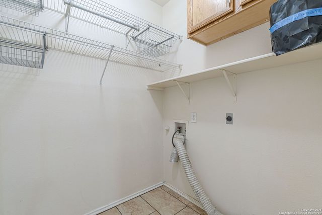 1311 hazelbury, San Antonio, TX 78253