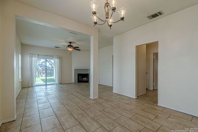 1311 hazelbury, San Antonio, TX 78253