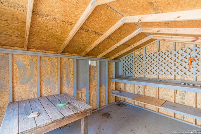 1311 hazelbury, San Antonio, TX 78253