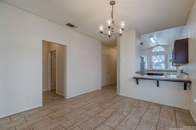 1311 hazelbury, San Antonio, TX 78253