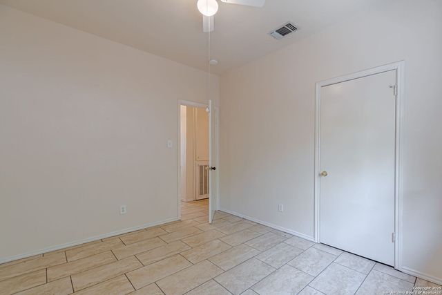 1311 hazelbury, San Antonio, TX 78253