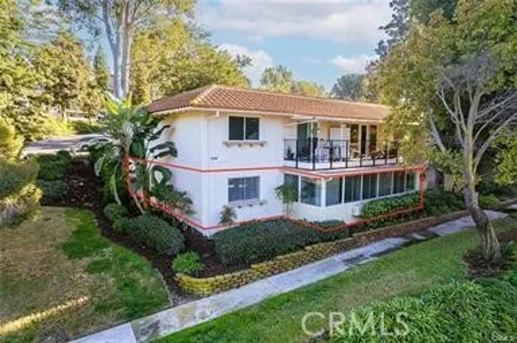 3306 Via Carrizo B, Laguna Woods, CA 92637