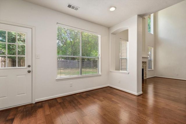 10230 Wildwood Park Lane, Houston, TX 77070