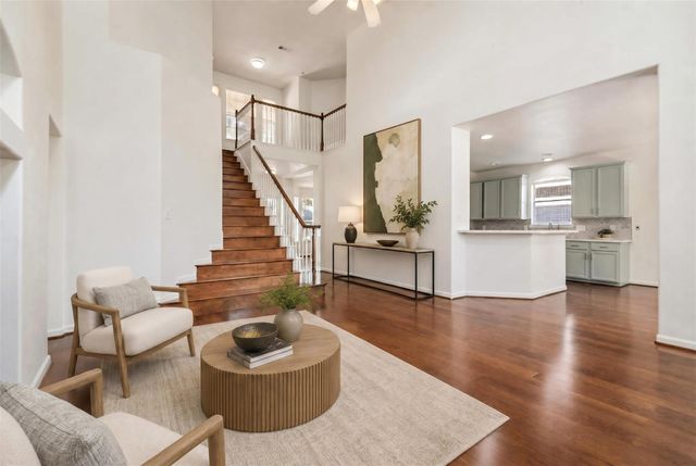 10230 Wildwood Park Lane, Houston, TX 77070