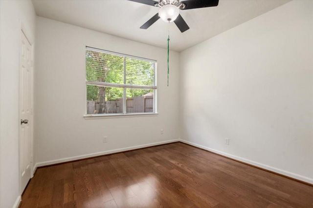 10230 Wildwood Park Lane, Houston, TX 77070