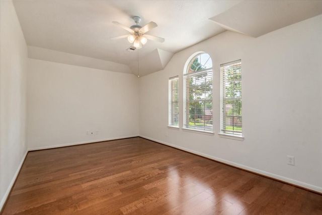 10230 Wildwood Park Lane, Houston, TX 77070