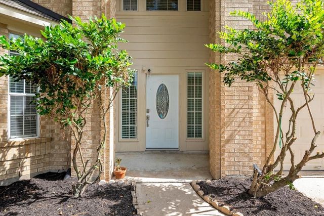 10230 Wildwood Park Lane, Houston, TX 77070