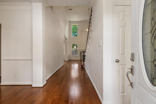10230 Wildwood Park Lane, Houston, TX 77070
